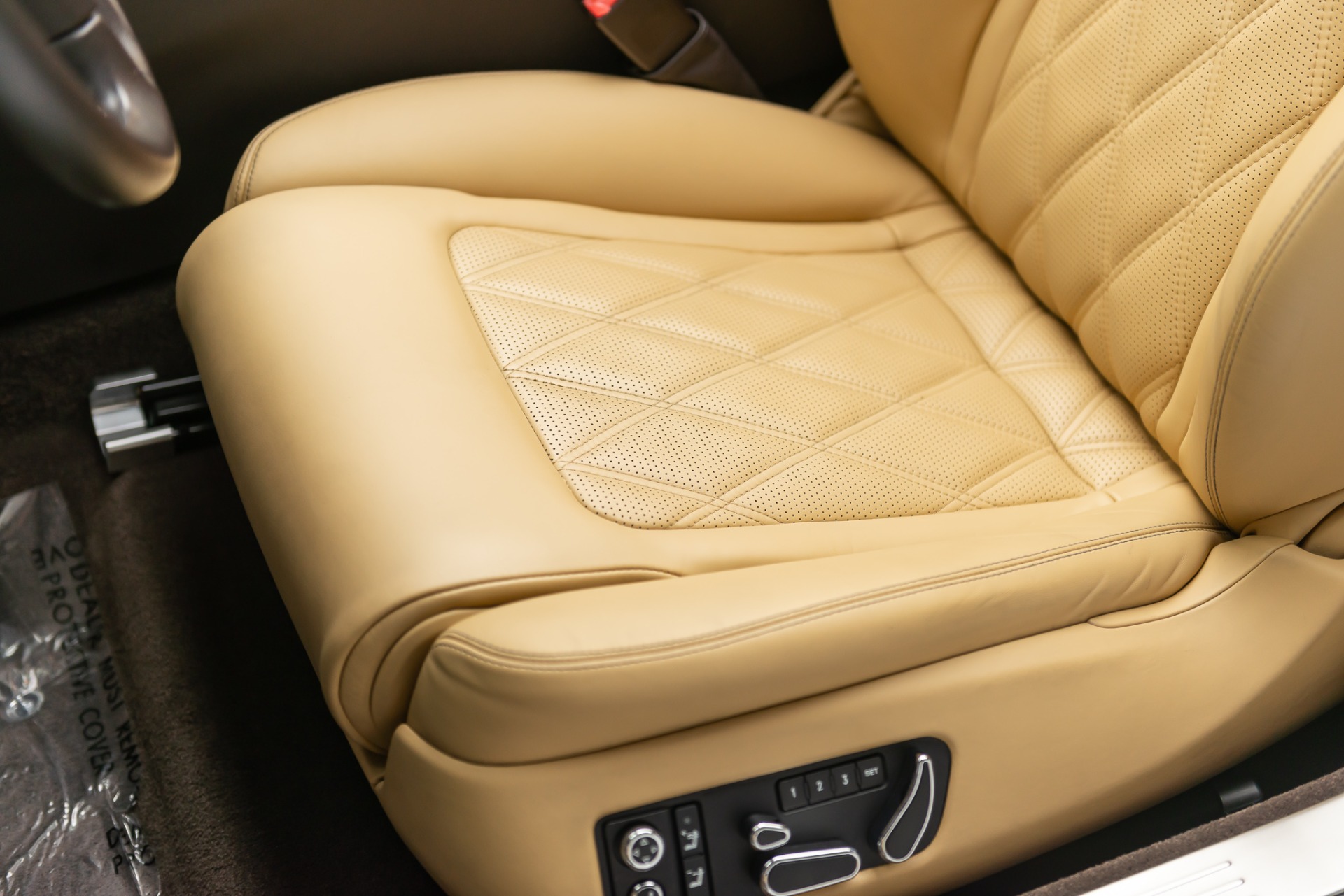 Bentley quilted leather on sale seats