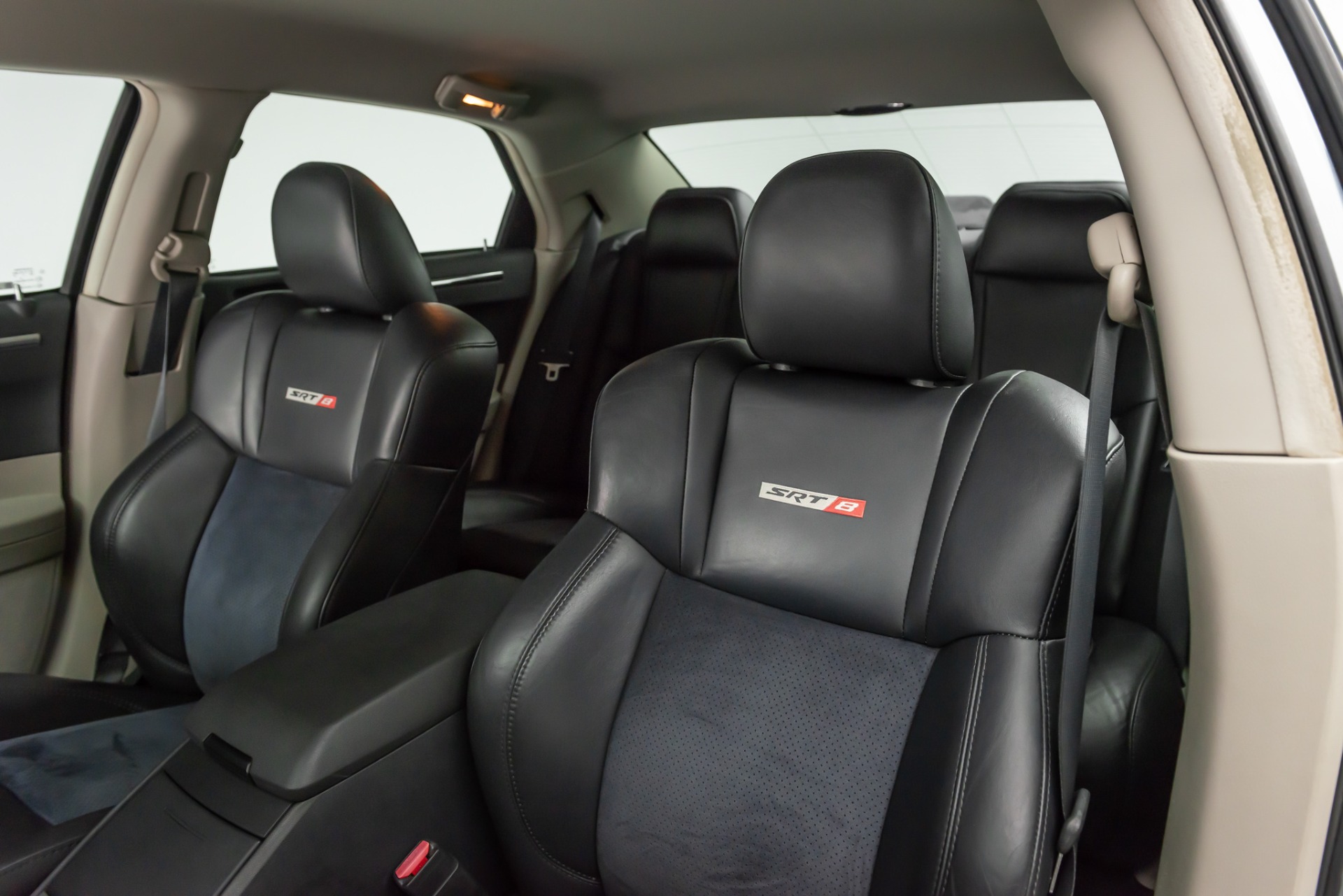 Srt8 seats clearance for sale