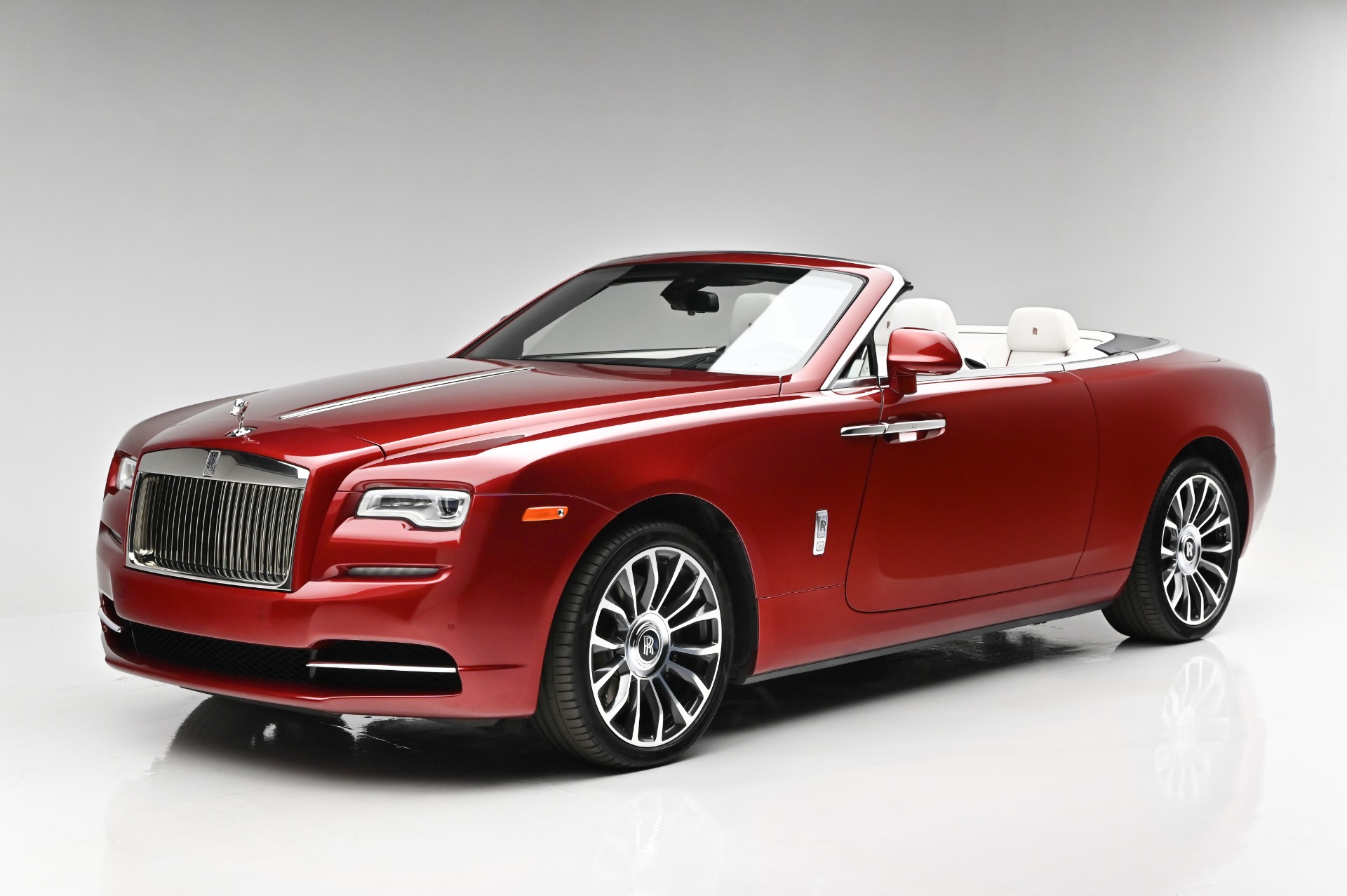 Used 2018 Rolls-Royce Dawn For Sale ($245,995) | Private Collection ...